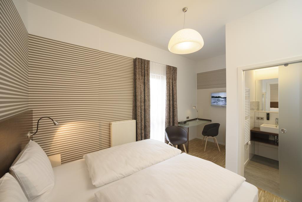 Seehoernle Bio Hotel & Gasthaus ไกน์โฮเฟน ภายนอก รูปภาพ