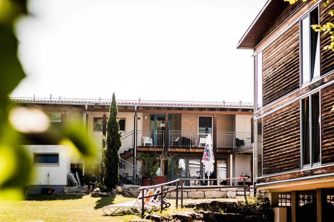 Seehoernle Bio Hotel & Gasthaus ไกน์โฮเฟน ภายนอก รูปภาพ
